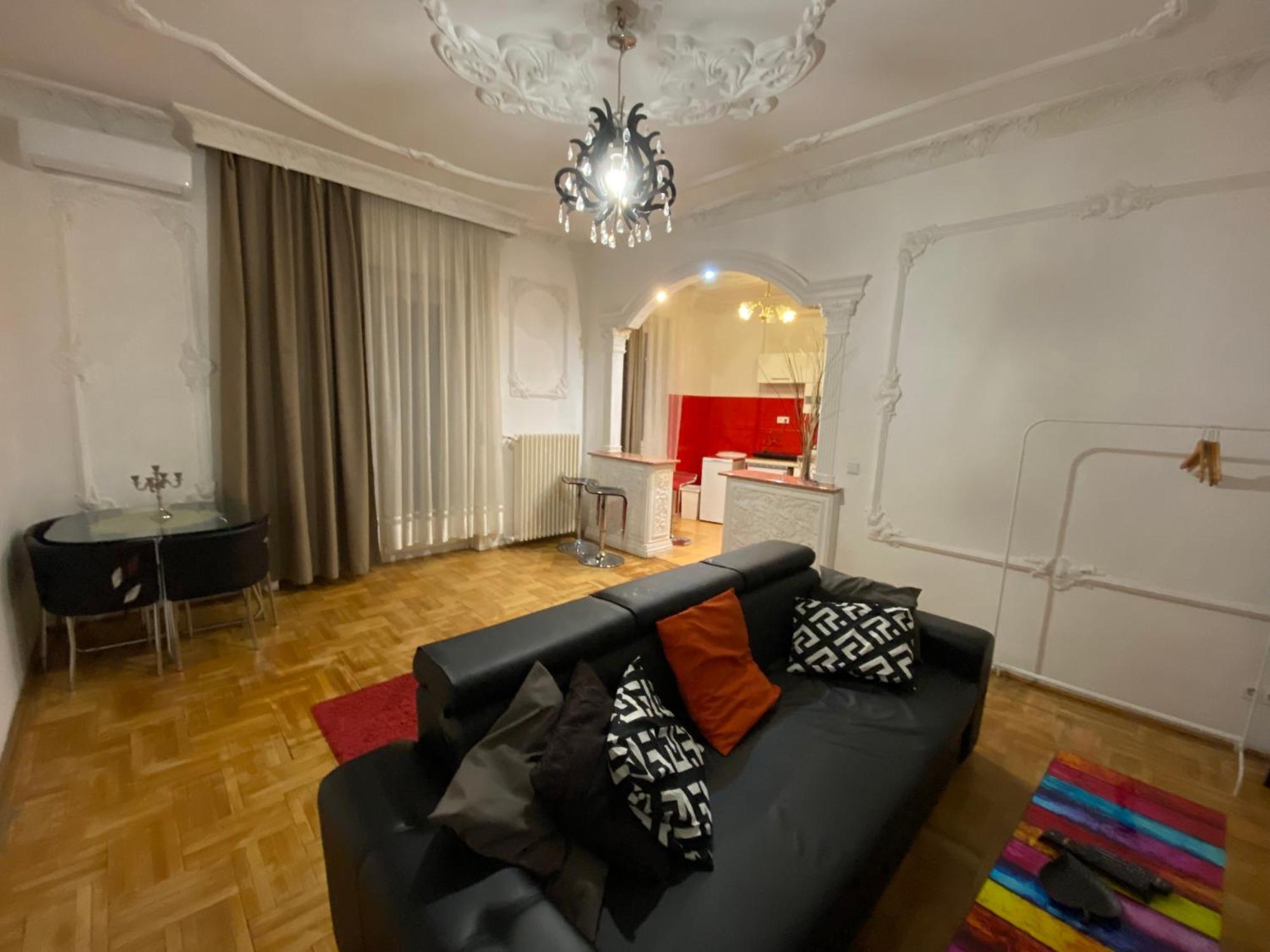 Apartment And Rooms Heart Of The City Budapeste Exterior foto